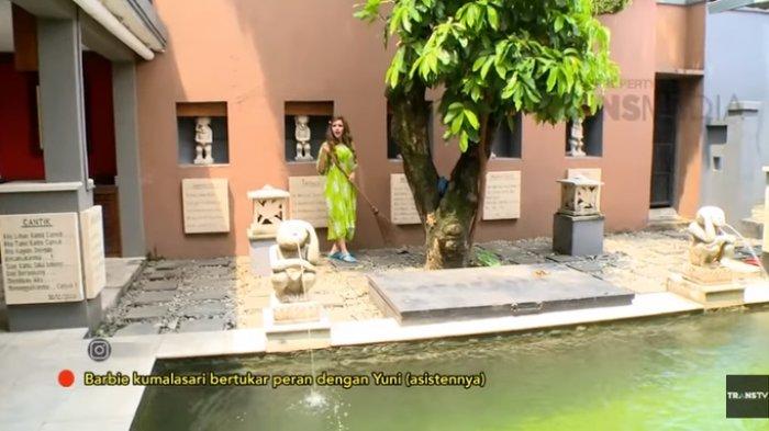 Barbie Kumalasari dirumah yang diakuinya