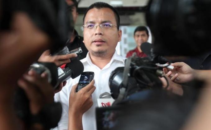 Hasil Terbaru Pilkada Kalsel Mengejutkan, Denny Indrayana Kalahkan Petahana. Beda Hitung Cepat