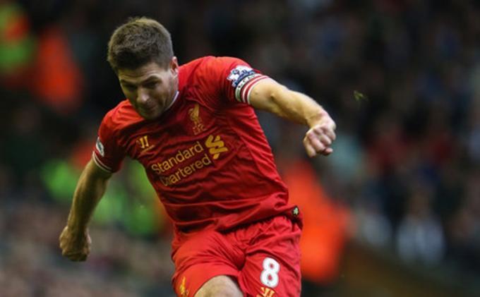 Gerrard Diisukan Bakal Gantikan Klop, Carragher: Karena Dia Adalah Legenda Liverpool