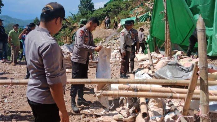 Polres Tertibkan Lahan Tambang di Bakan