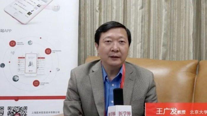 Wang Guangfa, pakar pernapasan di Beijing ketika diwawancarai media lokal. Dia meyakini virus corona, di mana dia sempat terinfeksi sebelum sembuh, bisa menular melalui mata.