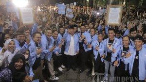 211123-Prabowo-relawan.jpg