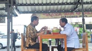 290124-makan-bareng.jpg