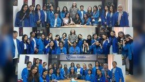 61-Mahasiswa-Fakultas-Bahasa-dan-Seni-Unima-Praktik-FOTO-2.jpg