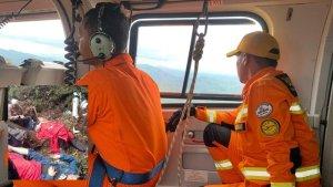 7-helikopter-evakuasi-Kapolda-Jambi-Irjen-Pol-Rusdi-Harton-di-hutan-Kerinci-belum-berhasil.jpg