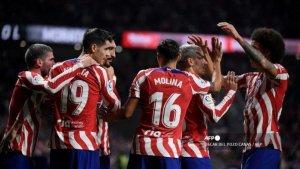 Alvaro-Morata-merayakan-Gol-dengan-rekan-satu-timnya-di-Atletico-Madrid.jpg