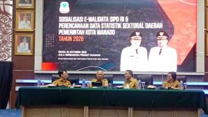 Atto-RM-Bulo-secara-resmi-membuka-kegiatan-Sosialisasi-e-Walidata-SIPD-RI.jpg