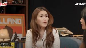 Ayu-Ting-Ting-menceritakan-bahwa-kejadian-tersebut-terjadi-ketika-dirinya-masih-duduk-di-bangku-SD.jpg