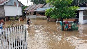 Banjir-di-Bintauna-Pante-Bolmut-Sulawesi-Utarafhgfhgfhfh.jpg