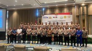 Caption-Foto-bersama-Ketua-KPK-Firly-Bahuri-dengan-Kapolda-Sulut-dan.jpg