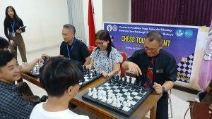 FIB-Fakultas-Ilmu-Budaya-FIB-Universitas-Sam-Ratulangi-menggelar-Turnamen-Caturlo0.jpg