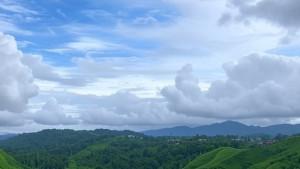 Gambar-cuaca-berawan-di-Kotamobagu-dari-AI-GROK-X.jpg