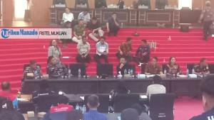 HEARING-Hearing-perwakilan-masyarakat-Pulau-Lembeh-dengan-DPRD-dan.jpg