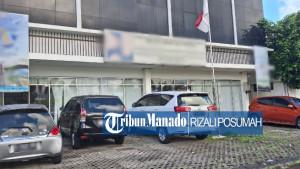 ILUSTRASI-Mobil-yang-diparkir-di-salah-satu-kantor-pemerintah-di-Kota-Manadolo0.jpg