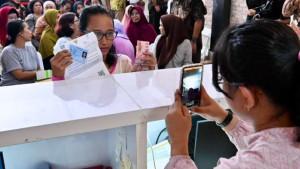 Ilustrasi-proses-penyaluran-bantuan-sosial-sd.jpg