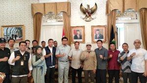 Jasa-Raharja-Bersama-Satgas-Bencana-BUMN-Gotong-RoyongBantu-Korban-Gempa-Cianjur.jpg
