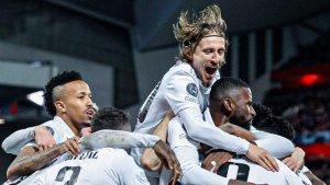 Kegembiraan-pemain-Real-Madrid-usai-mengandaskan-Liverpool-2-5.jpg