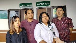 Kuasa-hukum-tiga-terdakwa-korupsi-bantuan-bencana-Sangihejghjghui97898989.jpg