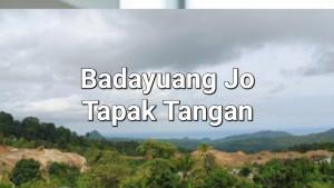Lirik-Lagu-Badayuang-Jo-Tapak-Tangan-Puspa-Indah.jpg