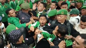 MUKTAMAR-RICUH-Muktamar-X-Partai-Persatuan-Pembangunan-PPP.jpg