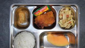 Menu-MBG-yang-disajikan-SDN-12-Benua-Kayong-Ketapang-yang-membuat-sejumlah-siswa-keracunan.jpg