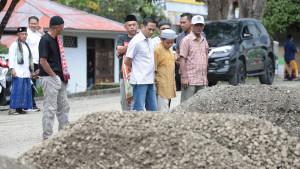 PERBAIKAN-JALAN-Wali-Kota-Kotamobagu-Weny-Gaib-JYI890.jpg