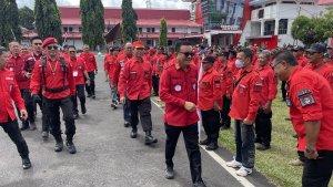 Panglima-Tinggi-Panji-Yosua-PKB-Sinode-GMIM-Pnt-Ir-Maurits-Mantiri-MM908i.jpg