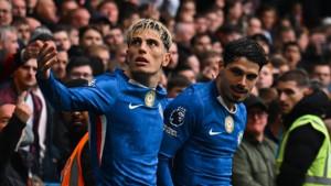 Pemain-Chelsea-berselebrasi-setelah-Garnacho-mencetak-gol.jpg