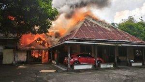 Peristiwa-kebakaran-besar-baru-baru-ini-terjadi-di-Aula-Idaman-Kota-M.jpg