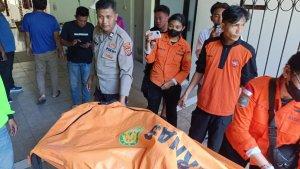 Polisi-Lakukan-Penyelidikan-Penyebabhfghgfhfg.jpg