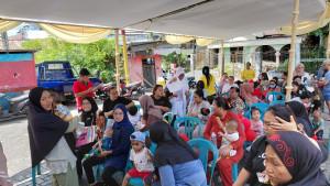Posyandu-Alfamart-di-Singkil-2.jpg