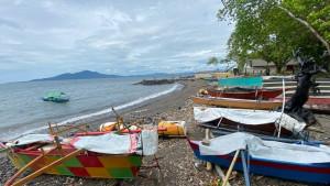 Potret-Perahu-di-Malalayang-Kota-Manado-Sulawesi-Utara-Senin-27102025.jpg