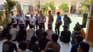 Proses-meditasi-di-Polsek-Kota-Singaraja-Kamis-2692024.jpg