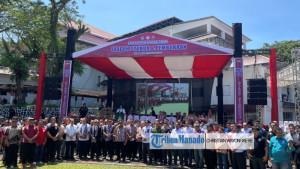 Pujian-dibawakan-oleh-PKB-se-Sinode-GMIM-sdg.jpg