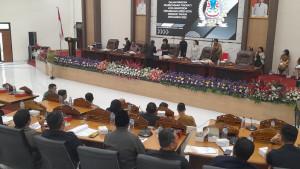 Rapat-Paripurna-DPRD-Manado-dalam-rangka-pembicaraan-YU78HJJG.jpg
