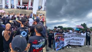 Ratusan-penyintas-kebakaran-KM-Barcelona-5A-gelar-aksi-damai.jpg