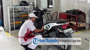 SERVIS-Servis-rutin-di-bengkel-resmi-Honda-AHASS-menjadikan-motor-prima-dan-aman-nyaman.jpg