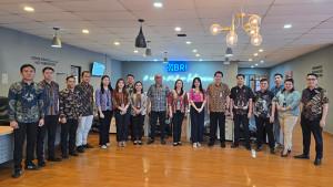 Seluruh-karyawan-BRI-Tondano-kompak-mengenakan-batik-Foto.jpg