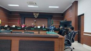 Sherly-Debby-Bukara-saat-menjalani-persidangan-di-Pengadilan-Negeri-PN-Manado.jpg