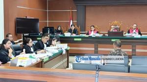 Sidang-lanjutan-kasus-dugaan-korupsi-dana-hibah-GMIM-asg.jpg