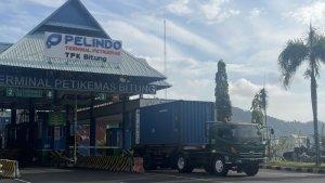 Suasana-Terminal-peti-kemas-Bitung.jpg