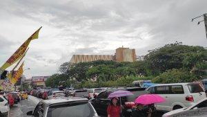 Suasana-lalulintas-di-Kawasan-Megamas-Manado-macet-kgfjfgjfgjfgj.jpg