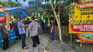 Suasana-rumah-Angga-Bagus-Perwira-12-di-Desa-Ledokdawan-Kecamatan-Geyer.jpg