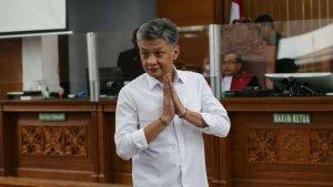 Terpidana-Kasus-Pembunuhan-Brigadir-J-eks-Karo-Paminal-Polri-Hendra-Kurniawan-bebas-bersyarat.jpg
