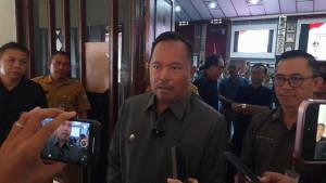 Wawali-Manado-Richard-Sualang-yang-juga-ketua-Porprov-Sulut-2025GJHGFJGHJ.jpg