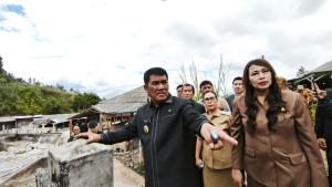 YSK-Pemerintahan-Gubernur-Sulawesi-Utara-Yulius-Selvanus-Komalin.jpg