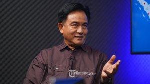 Yusril-Ihza-Mahendra-sebut-Presiden-Jokowi-tidak-salah-ikut-kampanye-Pasal-299-Ayat-1-UU-Pemilu.jpg