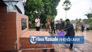 ZIARAH-Gubernur-Sulawesi-Utara-beserta-jajaranLO0.jpg