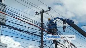 etugas-PLN-jaringan-listrik-di-daerah-Malalayang-Manado-ilustrasi-listrik.jpg