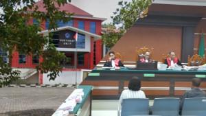 gedung-Rektorat-UKIT-di-Tomohon-dan-suasana-sidang-lanjutan-kasus-korupsi-dana-hibah-GMIM.jpg